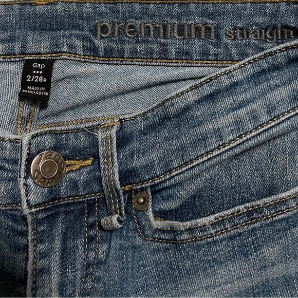 Gap Premium Straight Leg Jeans 2 / 26R - Picture 2 of 6